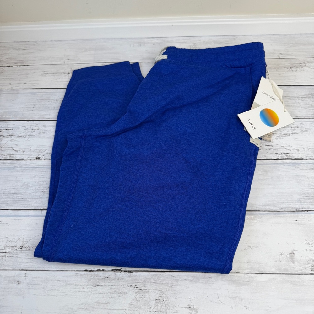 Super soft blue VUORI joggers with pockets